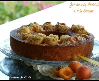 ღ " Miam " Gâteau aux Abricots ( pâte à la Banane et amandes effilées )