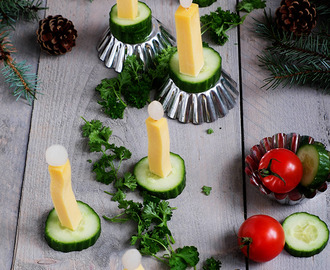 Hartig hapje voor Kerst met kaas en komkommer