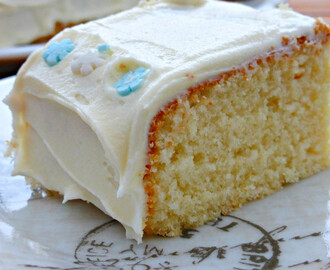 White Chocolate Cake with White Chocolate and Buttercream Frosting