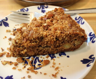 Paleo coffee cake, with apples & spices