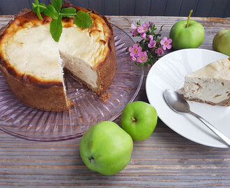 Uunissa paistettu omena”juustokakku” (GL) ja tunnelmia Halti Outdoor wknd vaellukselta!