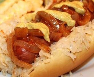 ~ The NYC Pushcart Onions & Sauerkraut Hot Dog ~