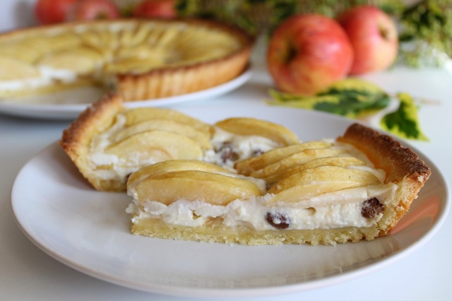 Crostata di ricotta e mele/ Кростата с рикоттой и яблоками