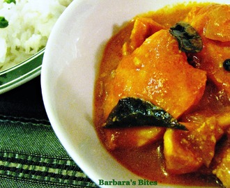 Salmon Curry in Spicy Tomato Sauce