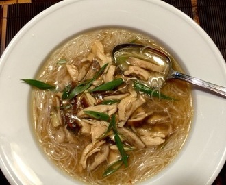 Hot and Sour Chicken-Mushroom Soup