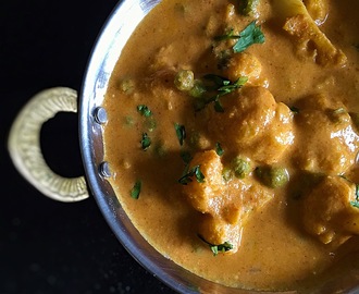 Amritsari Gobi Matar |Punjabi Style Creamy Cauliflower and Peas Curry | How to make Amritsari Gobi Matar | Stepwise Pictures | Gluten Free and Vegan Recipe