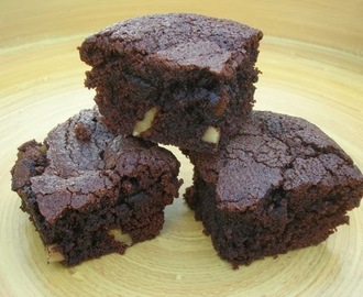 Real Chocolate Brownies - We Should Cocoa #42
