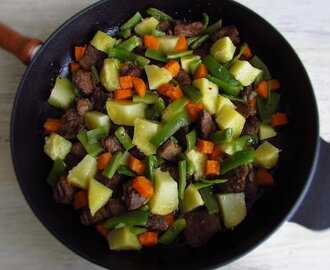 Sautéed veal with vegetables