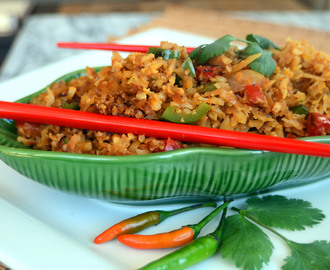 Vegan Spicy Thai Red Curry & Coconut Cauliflower Rice