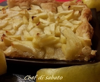 Torta semplice e veloce alla mele con pasta sfoglia