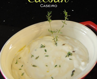 Molho Caesar para uma salada perfeita