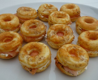 Donuts salés au saumon fumé façon bagels (machine à donuts)
