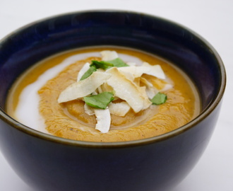 Romige Thaise soep met notenboter