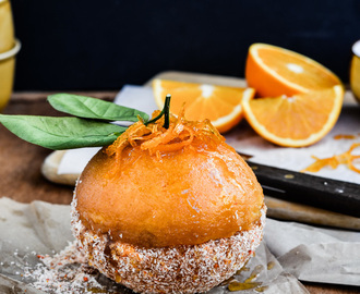 Winter blues /-/Coconutty Mandarin Syrup cake with Mandarin jelly and Candied zest