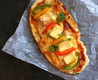 Paneer Naan Pizza | Indian Italian Fusion Recipe