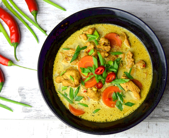Podkręcająca metabolizm zupa tajska z kurczakiem