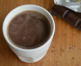 Peppermint Hot Chocolate (The Recipe ReDux)