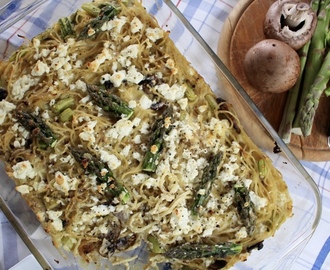 Pasta mit grünem Spargel, Champignons und Schafskäse plus Menüplan für diese Woche