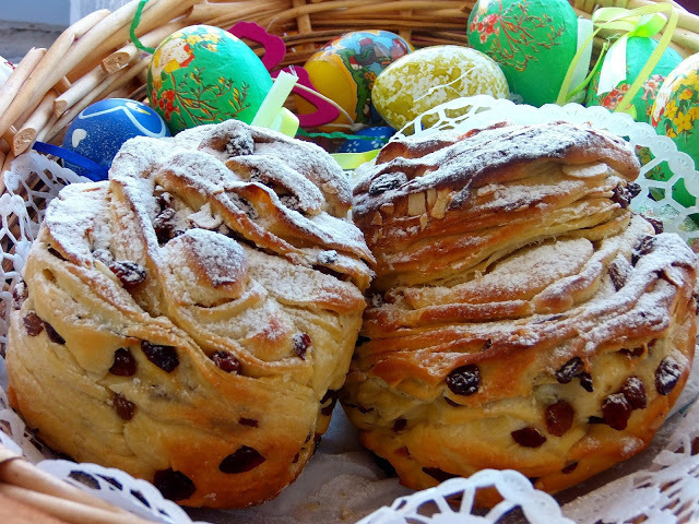 Kulich/Ruski Uskrsni kolač