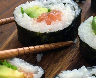 Smoked Salmon and Avocado Sushi {Recipe Video}