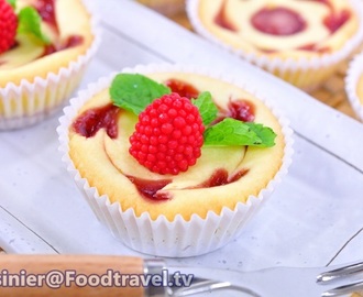 ชีสเค้กราสเบอรี่ Raspberry Swirl Cheesecake (Christmas Desserts)