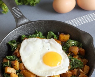Kale and potato breakfast hash