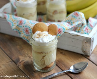 Banana Pudding Parfaits {Cookbook Giveaway}