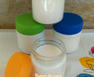 Yogur de coco en yogurtera