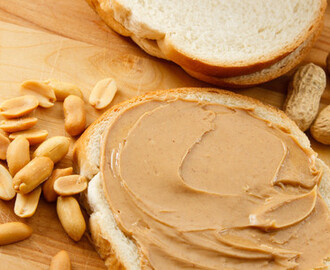 Todo sobre la crema de cacahuete: propiedades, beneficios y su uso en la cocina