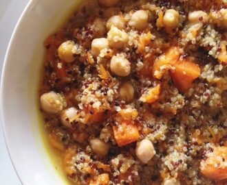 Zuppa di quinoa, zucca e ceci