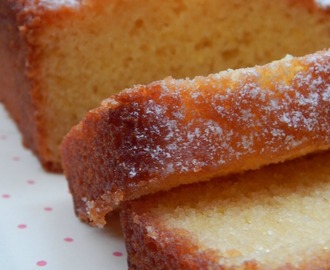 Quick and Easy Lemon Drizzle Cake