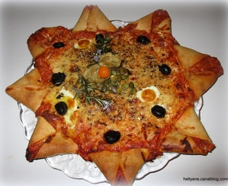 Pizza fleur ou étoile à la sauce " terrine de sanglier"