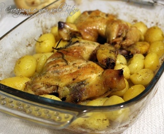 Sovracosce di pollo al forno con patate, ricetta facile