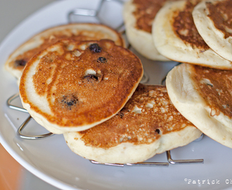 Thick,fluffy pancakes with cracked wheat