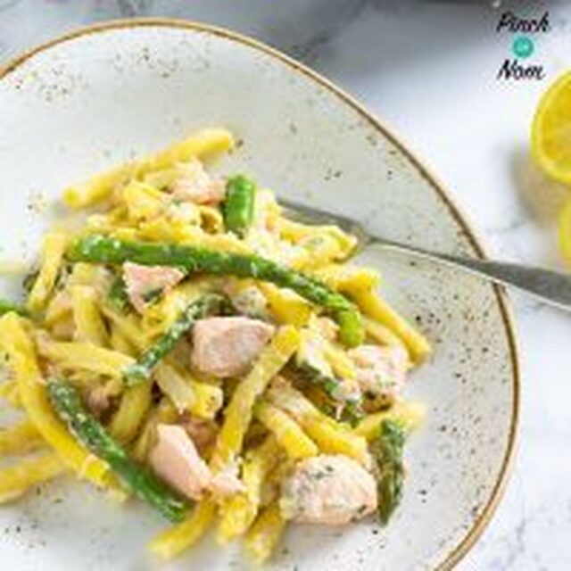 Syn Free Creamy Salmon and Asparagus Pasta | Slimming World