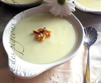 Mouhalabia (Crème Dessert Orientale à la Fleur d'Oranger)