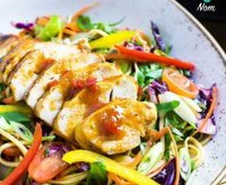 Syn Free Sweet Chilli Chicken with Rainbow Salad | Slimming World