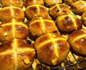 Luxury Sourdough Hot Cross Buns (incudes Thermomix tips)