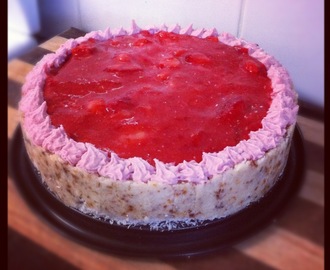 Raw Strawberry "Cheesecake" and The Cake Liberation Front meeting.
