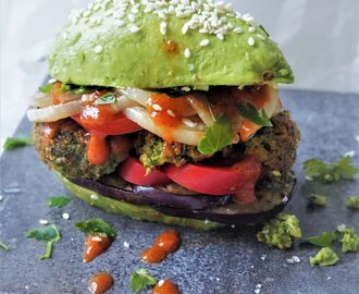 Vegan Avo-Burger with Falafel, Grilled Eggplant and Parsley