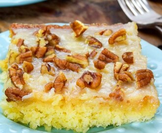 Easy Pineapple Sheet Cake Recipe