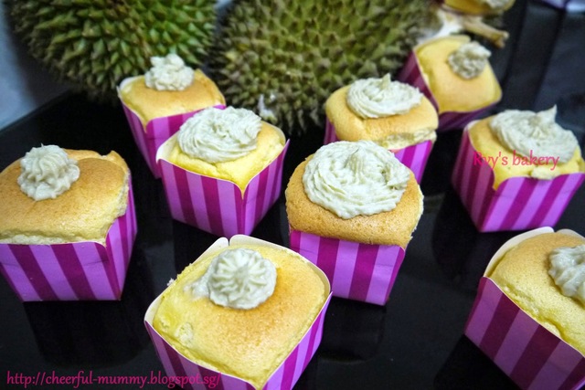 榴莲北海道戚风蛋糕 Durian Hokkaido Chiffon Cakes