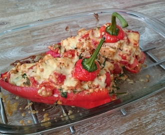 Gevulde paprika met ricotta, kip en groenten 