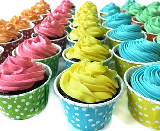 Rainbow Cupcake Swirls