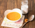 Kokosowo-marchewkowa zupa z kurkumą