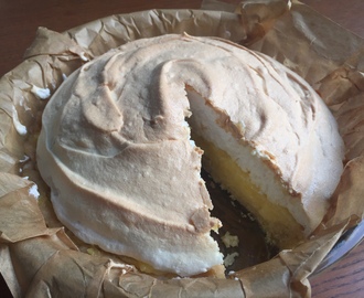 Ciasto z kremem cytrynowym i bezą