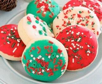Χριστουγεννιάτικα μαλακά μπισκότα βουτύρου, από το sintayes.gr!