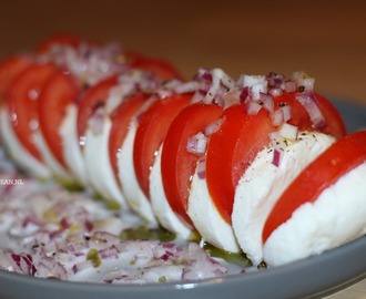 Lekker simpel: Mozzarella- Tomaat salade