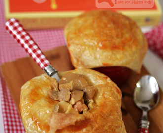 The Most Fuss Free Chicken and Mushroom Pies that I ever baked... made from scratch and they are delicious! (Slow Cooker Central)