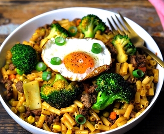 Beef & Broccoli Chow Mac with Edgell Plus One Vegetables